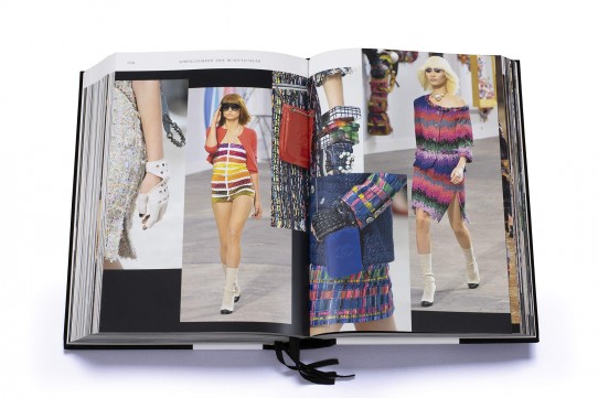 Grafika produktu: Chanel Catwalk: The Complete Collections