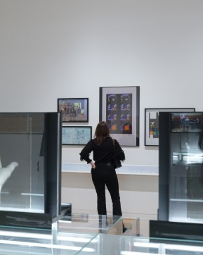 Thursday guided tours of current exhibitions