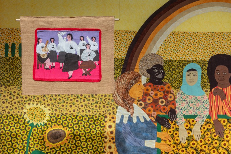 Nasz wyszyty, wymarzony świat - kolorowe kolaże – makatki