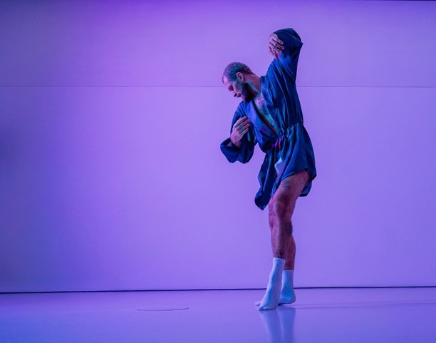 The eyes of the skin. Movement workshops by Michał Przybyła for adults aged 16+ 