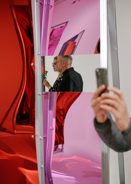 Thursday guided tours of current exhibitions