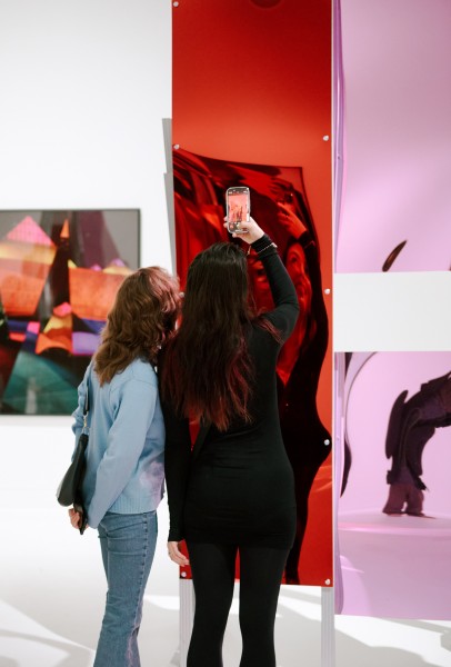 Thursday guided tours of current exhibitions