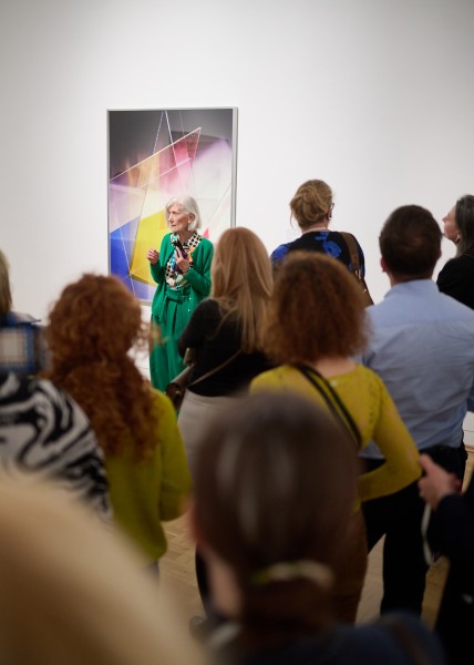 Looking/Seeing. Guided tours for adults 60+