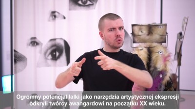 Grafika obiektu: Zachęta Miga! na wystawie „Lalki: teatr, film, polityka”