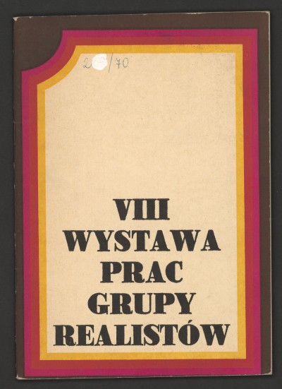 Okładka brązowo-biała, pożółkła z graficznymi elementami w kolorach: różowym, czerwonym, żółtym. Wewnątrz: krótki wstęp, spis prac z wystawy oraz czarno-białe reprodukcje, przedstawiające głównie malarstwo i grafikę, nieliczne rzeźby. 