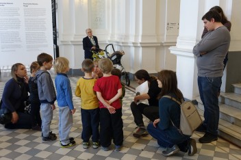 Warsztaty rodzinne z cyklu "Co robi artysta?"